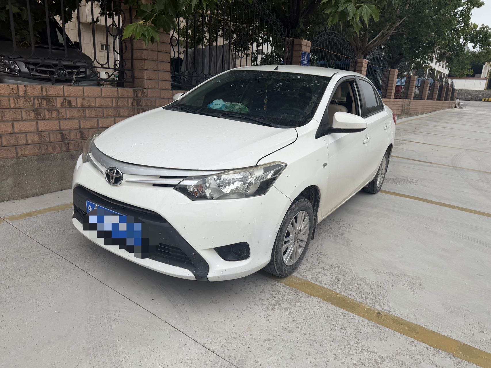 Toyota Vios 2015 Toyota Vios 2015 car image