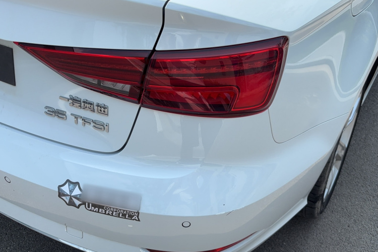 Audi A3 2019 car image #8