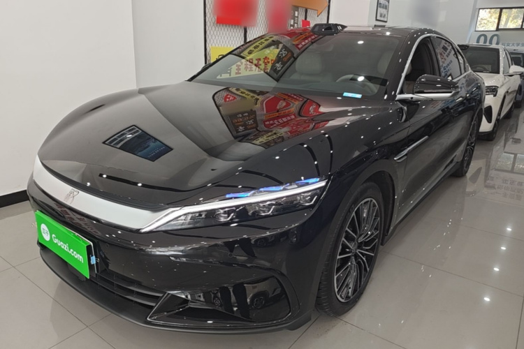 BYD Han 2025 immagine di auto #2