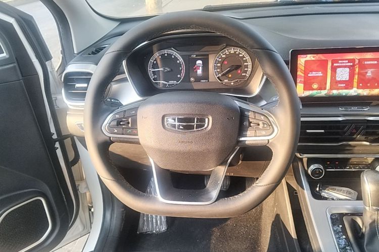 GEELY Coolray 2020 #11 GEELY Coolray 2020 صورة سيارة #11
