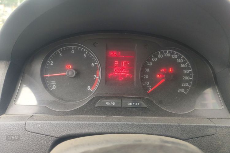 Volkswagen Santana 2016 car image #13