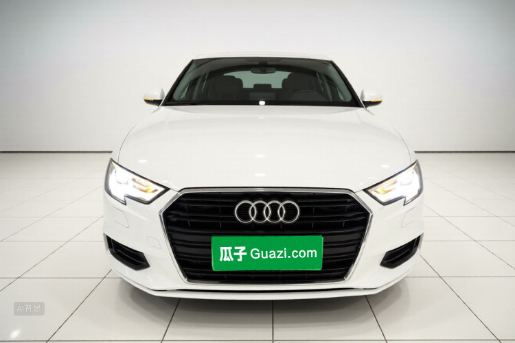 Audi A3 2018 car image #3