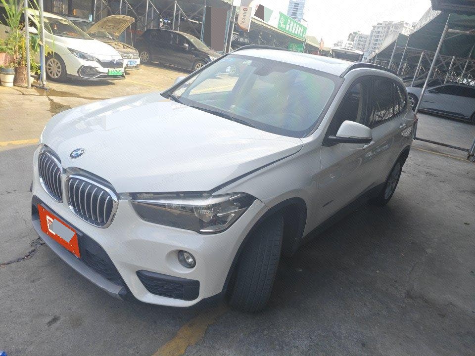 BMW X1 2018 BMW X1 2018 car image