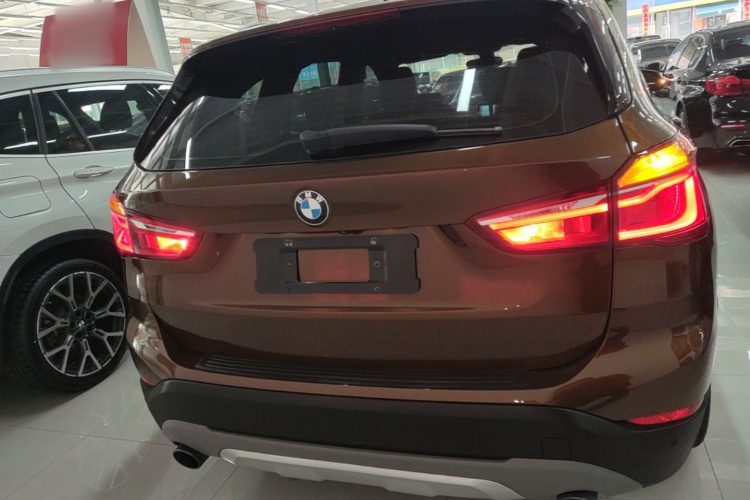 BMW X1 2017 #6 BMW X1 2017 immagine di auto #6