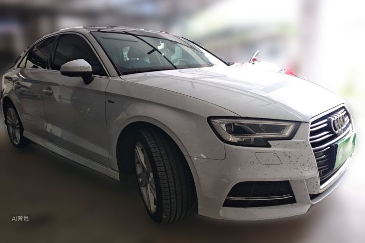 Audi A3 2019 car image #4