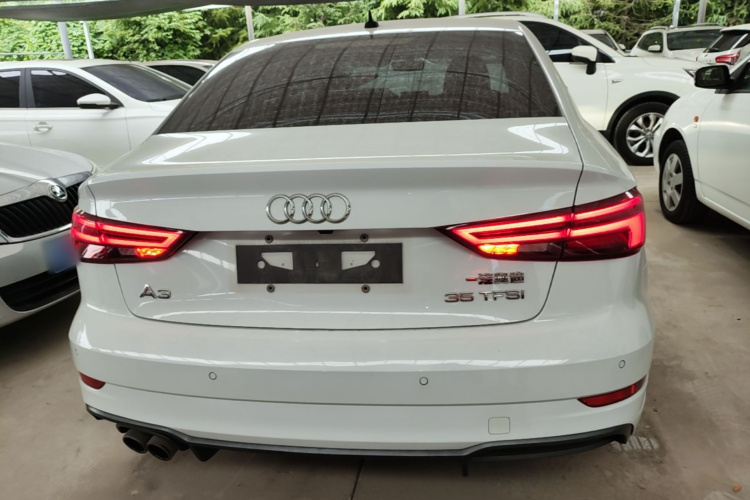 Audi A3 2020 immagine di auto #4