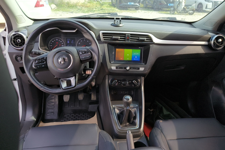 MG ZS 2019 صورة سيارة #10