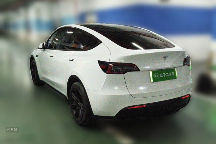 Tesla Model Y 2022 #5 Tesla Model Y 2022 car image #5