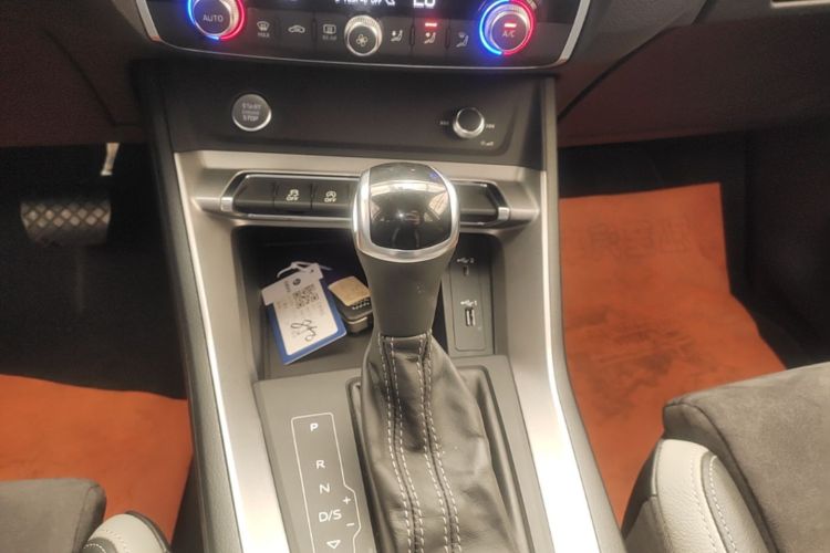 Audi Q3 2019 #18 Audi Q3 2019 immagine di auto #18