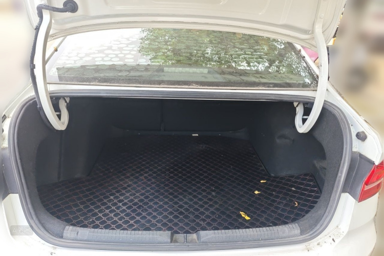 Volkswagen Lavida 2019 car image #21