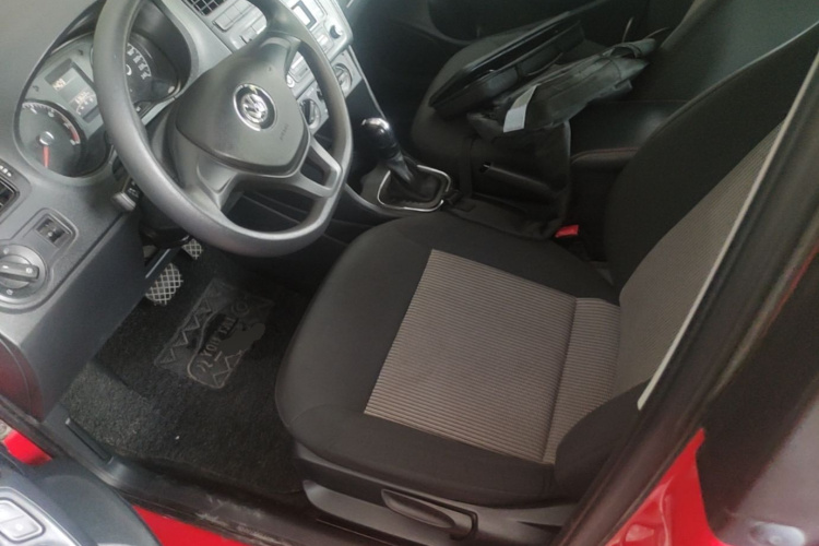 Volkswagen Polo 2018 #15 Volkswagen Polo 2018 car image #15