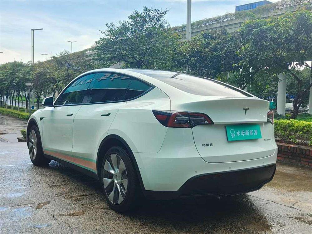 Tesla Model Y 2022 #5 Tesla Model Y 2022 immagine di auto #5