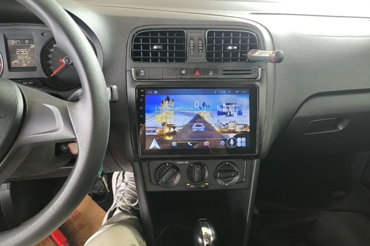 Volkswagen Polo 2018 #13 Volkswagen Polo 2018 car image #13