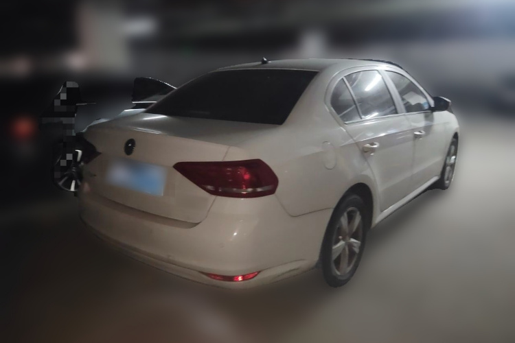 Volkswagen Lavida 2019 #5 Volkswagen Lavida 2019 car image #5