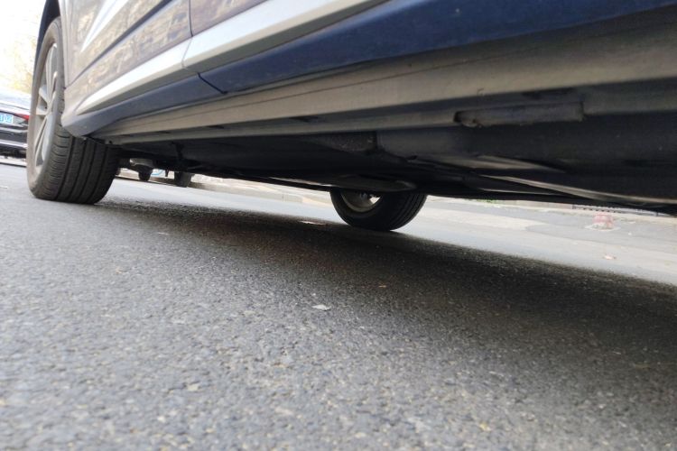 Audi Q3 2021 car image #24