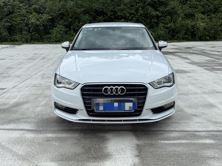 Audi A3 2017 car image #2