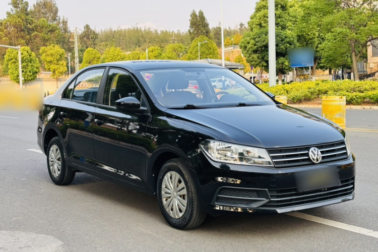 Volkswagen Santana 2018 car image #4