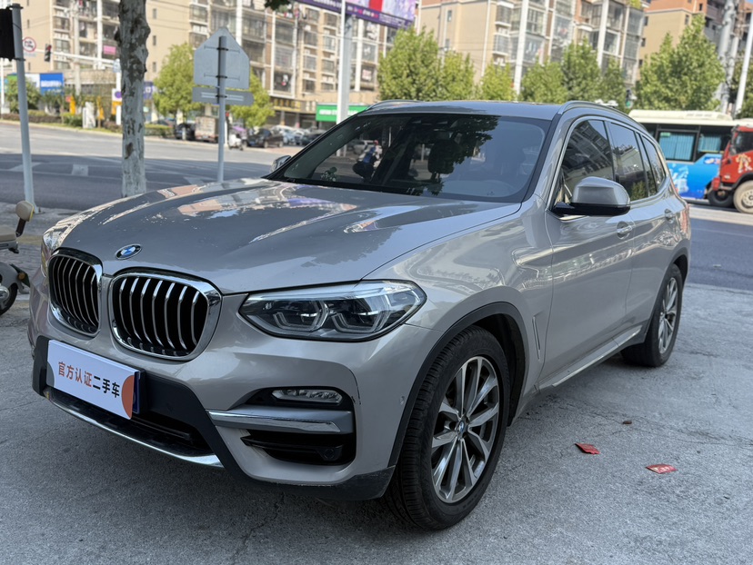BMW X3 2019 صورة سيارة #2