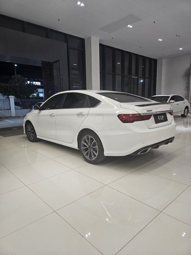 GEELY Binray 2022 صورة سيارة #4