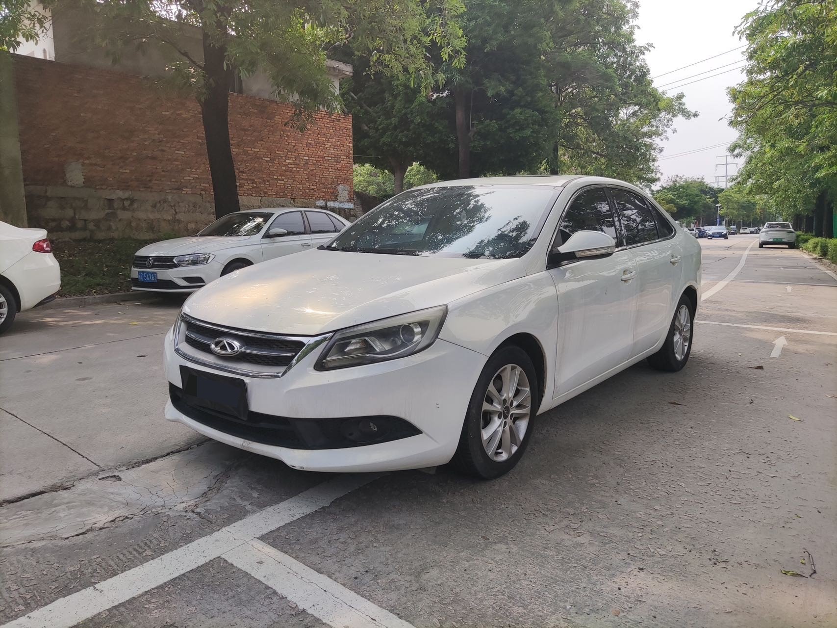 Chery Arrizo 7 2015 car image 