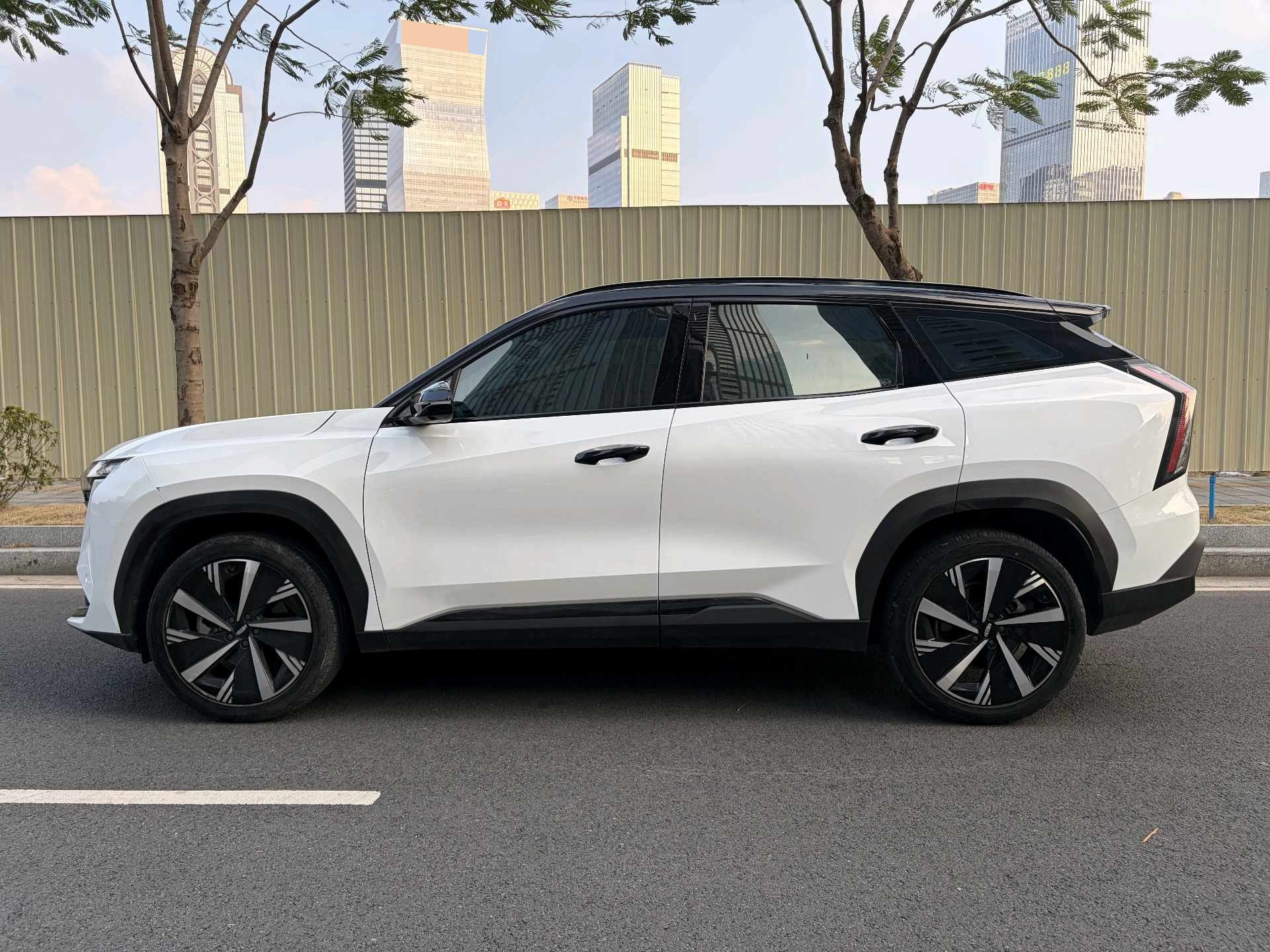 GEELY Boyue L 2023 #2 GEELY Boyue L 2023 car image #2