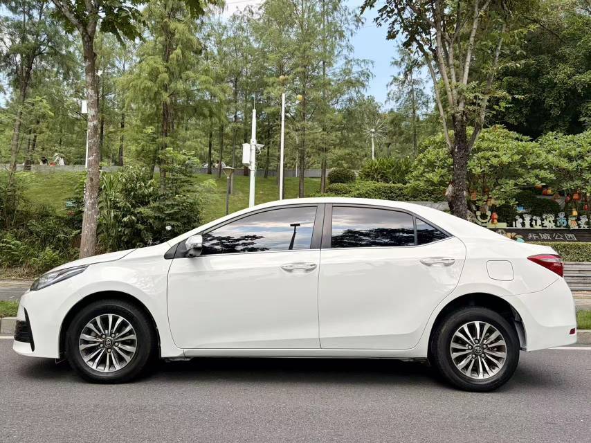 Toyota Corolla 2018 #3 Toyota Corolla 2018 car image #3
