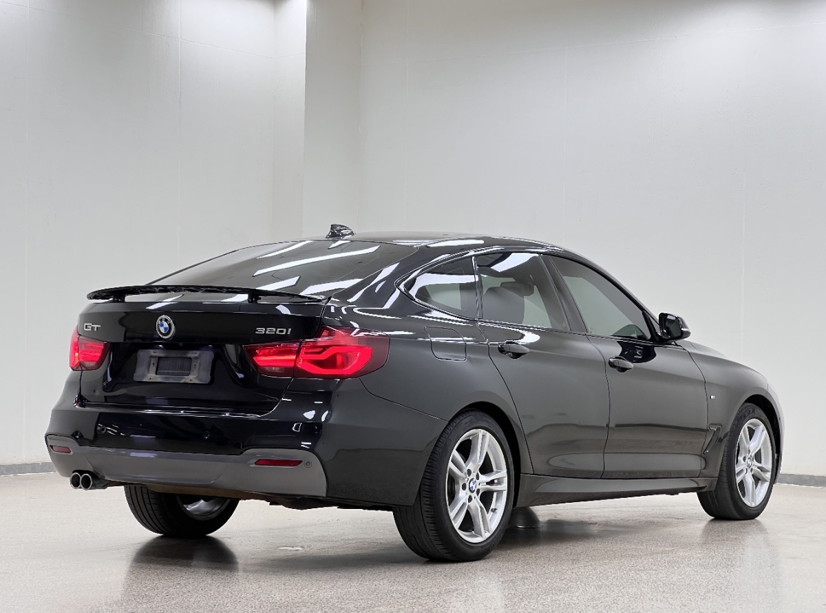 BMW 3 Series GT 2021 #7 BMW 3 Series GT 2021 car image #7