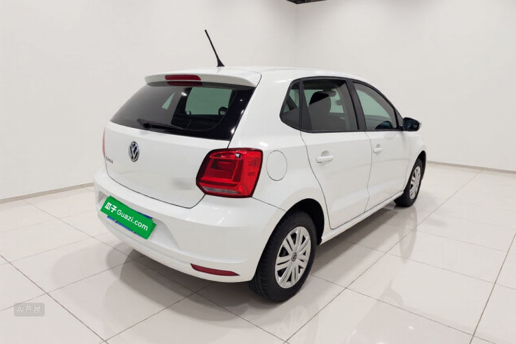 Volkswagen Polo 2015 #7 Volkswagen Polo 2015 car image #7