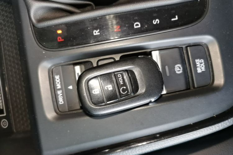 Honda CR-V 2023 car image #9