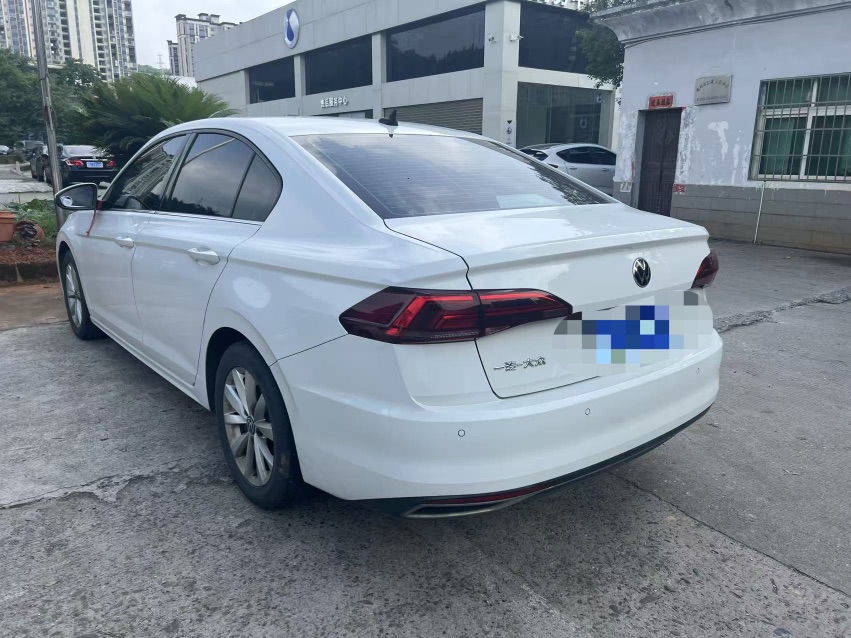 Volkswagen Bora 2022 car image #5