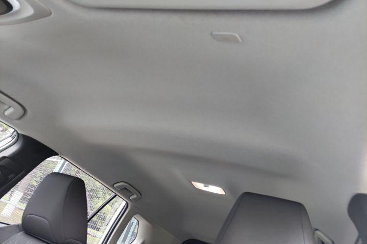 Toyota Corolla Cross 2023 car image #17