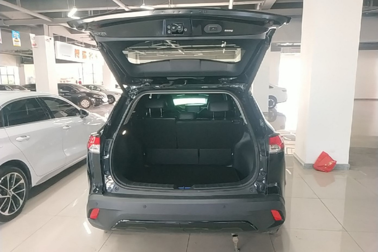 Toyota Corolla Cross 2023 car image #19