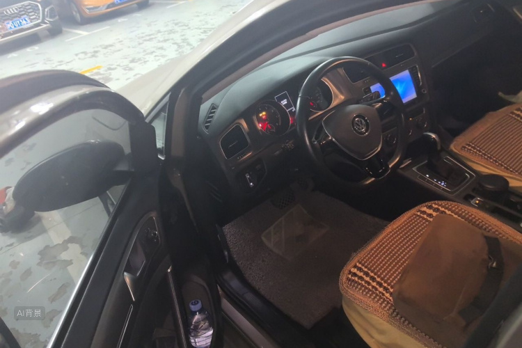 Volkswagen Golf 2016 car image #18
