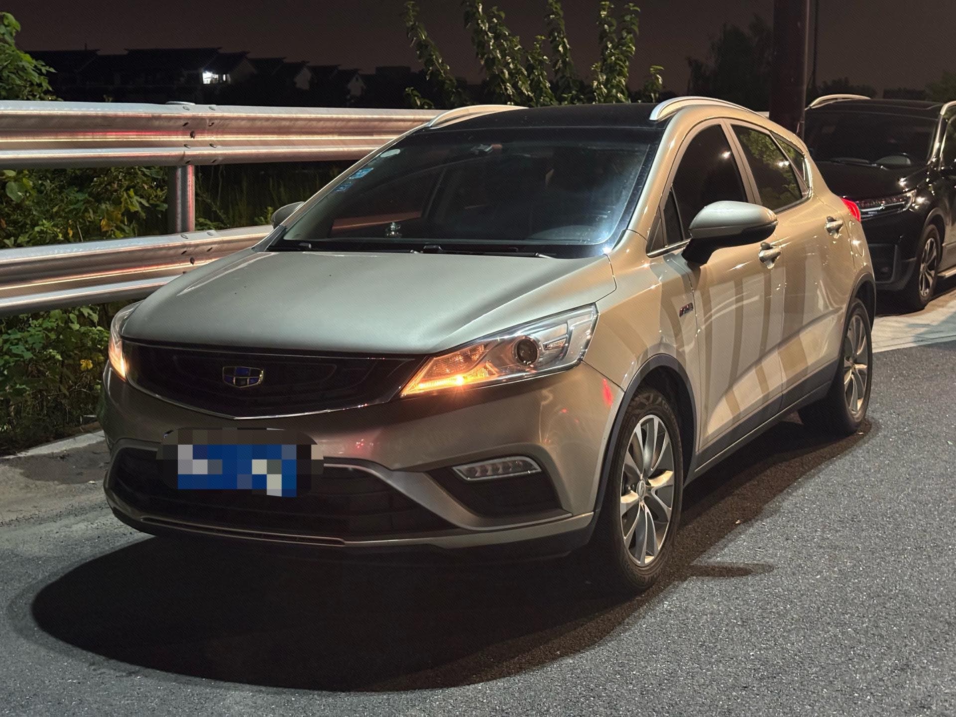 GEELY Emgrand GS 2017 car image 