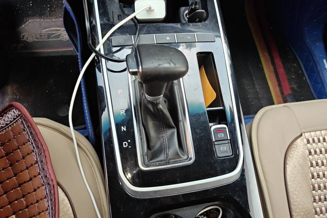 Jetour X70S 2019 #27 Jetour X70S 2019 car image #27