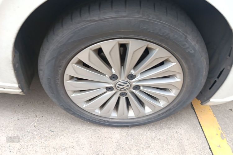 Volkswagen Lavida 2019 #9 Volkswagen Lavida 2019 car image #9