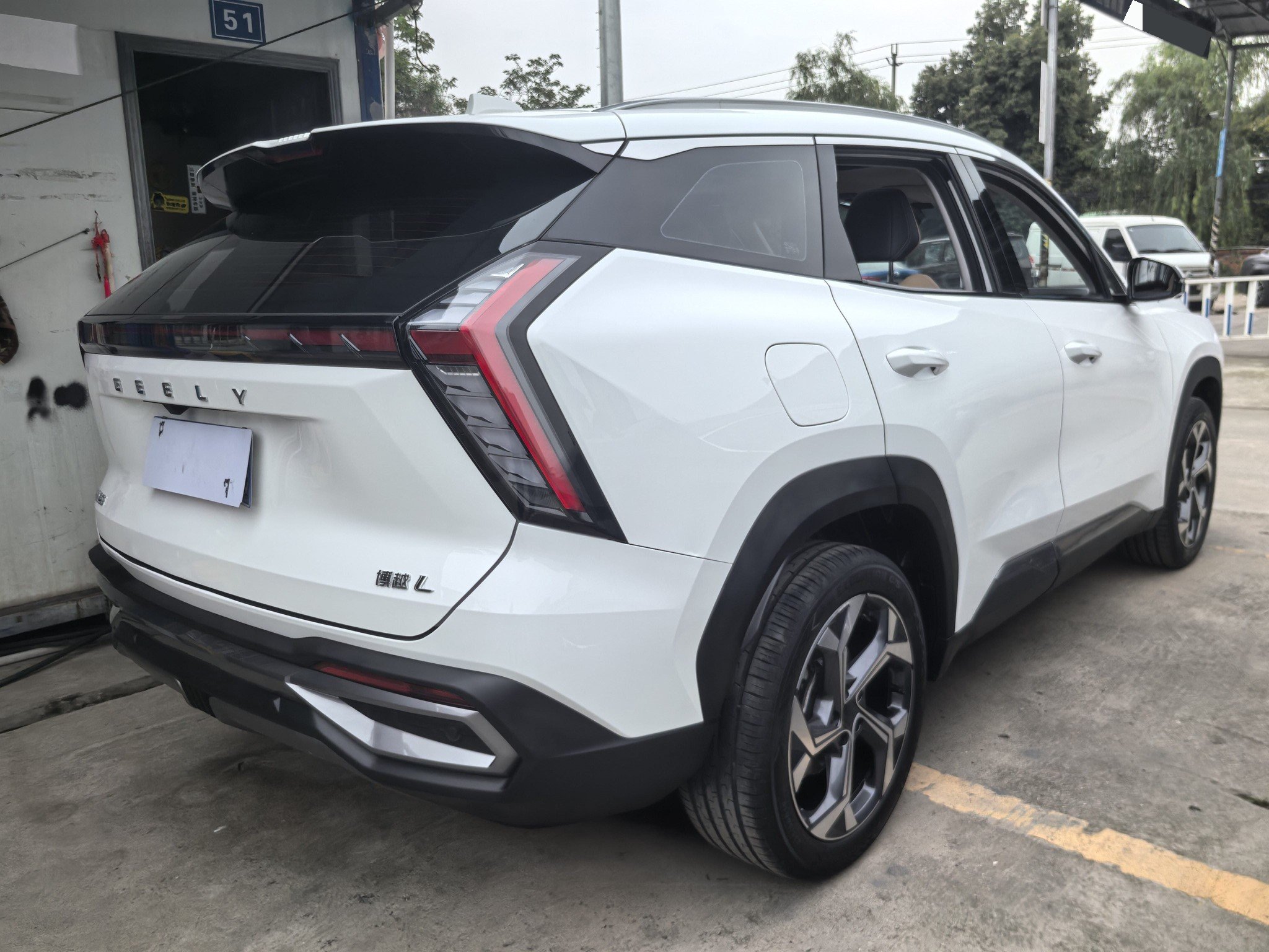 GEELY Boyue L 2024 car image #4