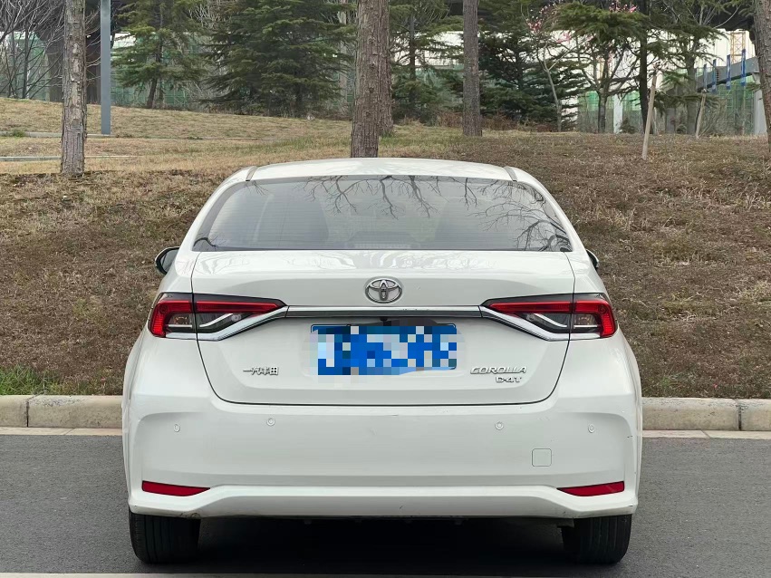 Toyota Corolla 2023 car image #8