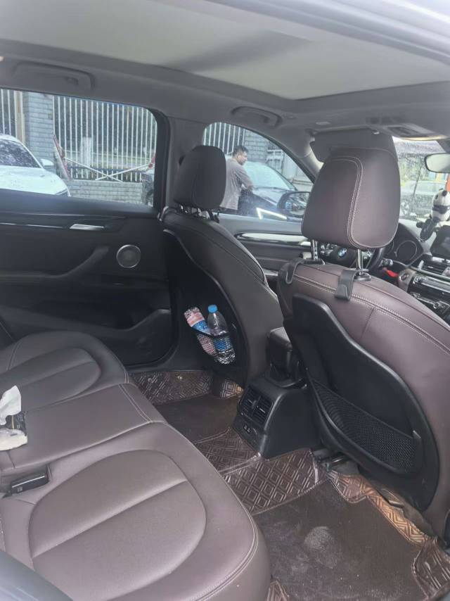 2023 car image #5