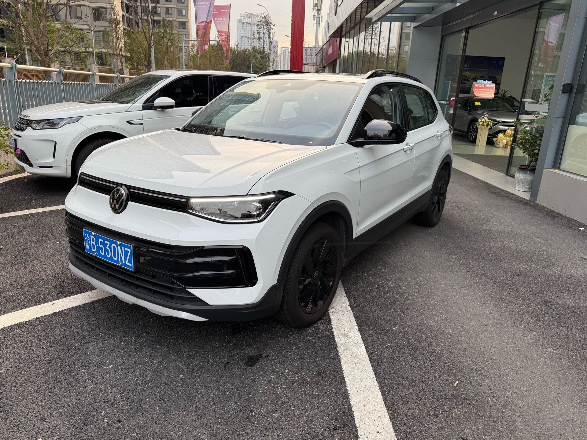 2025 2025 car image