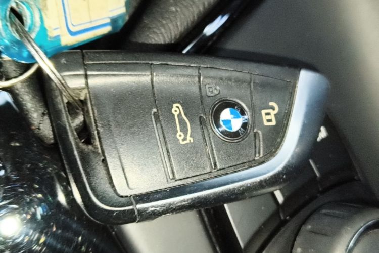 BMW X1 2018 #14 BMW X1 2018 car image #14