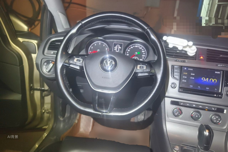 Volkswagen Golf 2014 car image #12