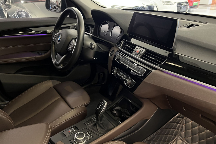 BMW X1 2020 صورة سيارة #16