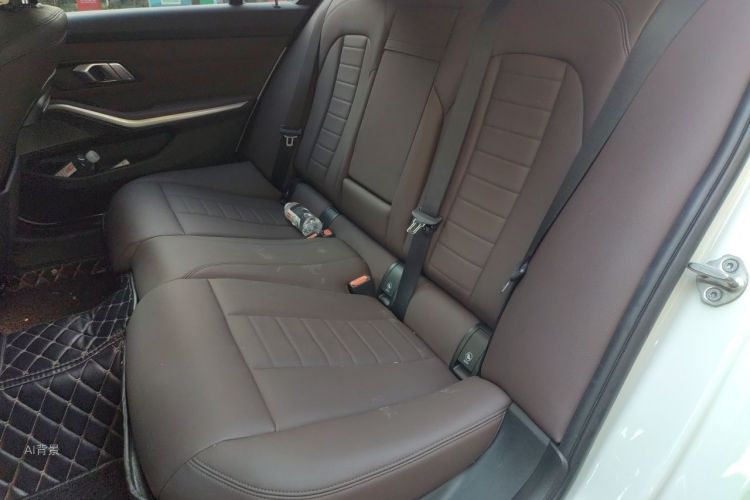 BMW 3 Series 2020 imagen de coche #19