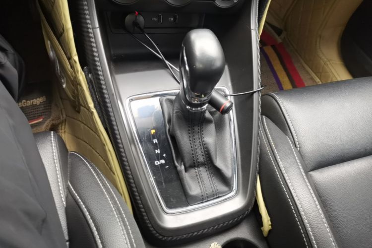 MG ZS 2019 #14 MG ZS 2019 car image #14