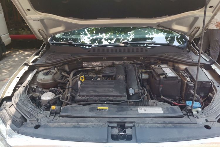 Volkswagen Lavida 2019 car image #22