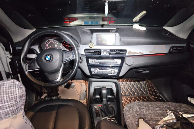 BMW X1 2017 #11 BMW X1 2017 immagine di auto #11