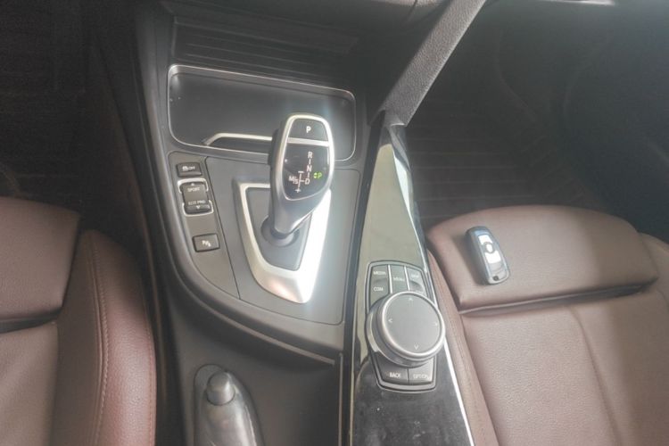 BMW 3 Series 2019 #14 BMW 3 Series 2019 image de voiture #14