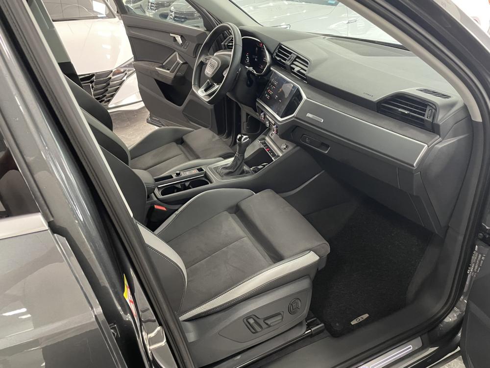 Audi Q3 2023 #8 Audi Q3 2023 car image #8