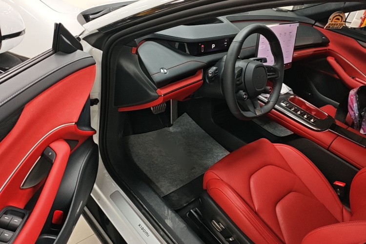MI SU7 2025 car image #16